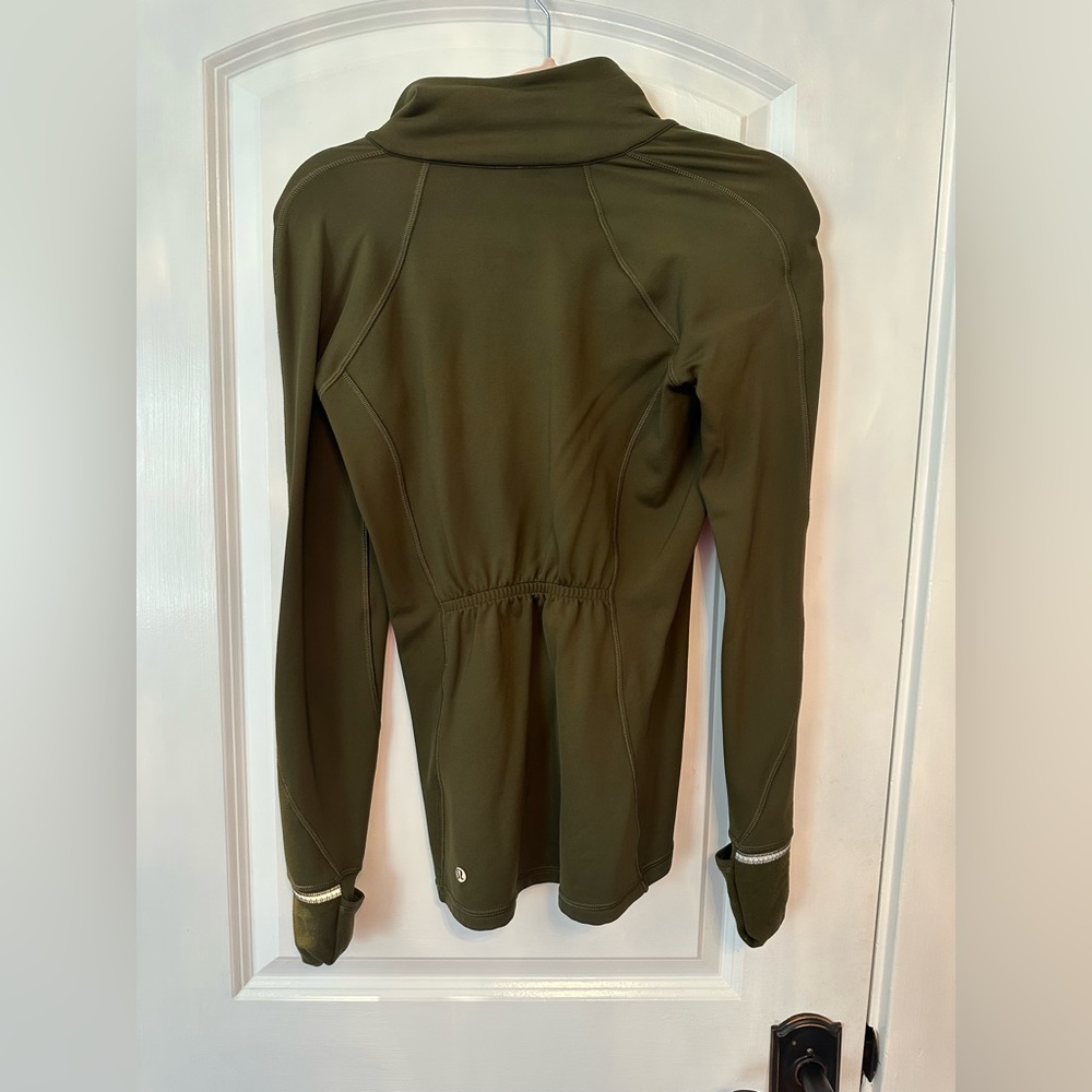 Lululemon Olive Green Quarter Zip w/ Fleece Inside